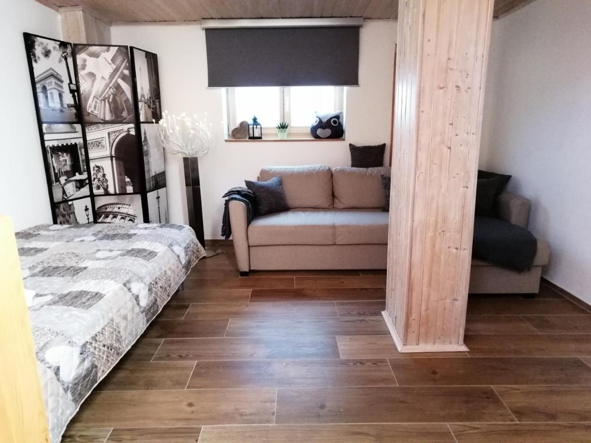 Ferienwohnung Blockhaus Juka Vinningen المظهر الخارجي الصورة